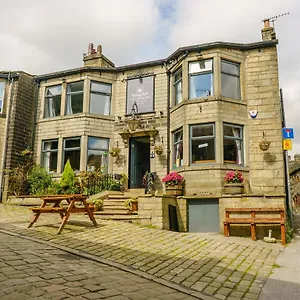 Inn The Cross, Hebden Bridge